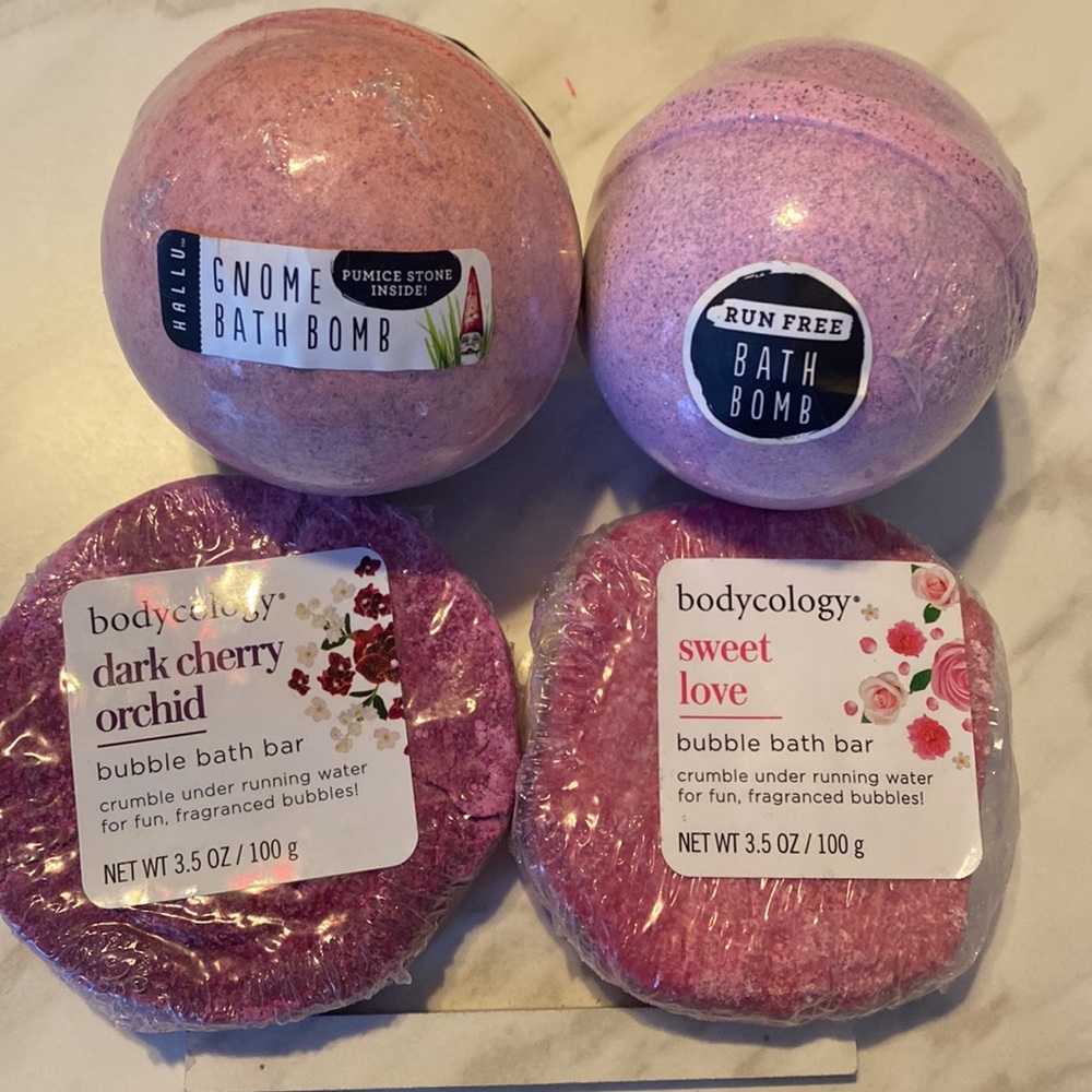 Hallu Gnome Bath Bomb Bodycology Bubble Bath Bar set of 4 lot bundle